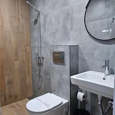 מלון O'clock Bed &