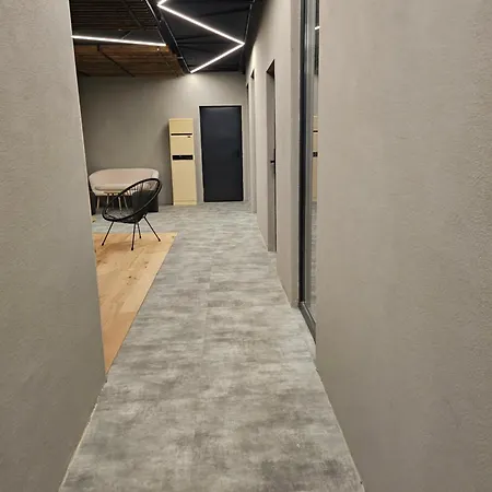 O'clock Bed & 酒店