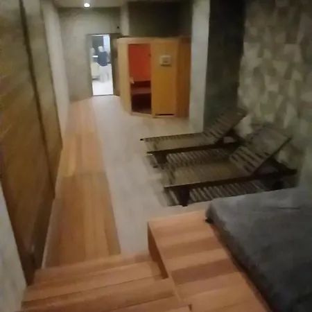 O'clock Bed & מלון בורגאס