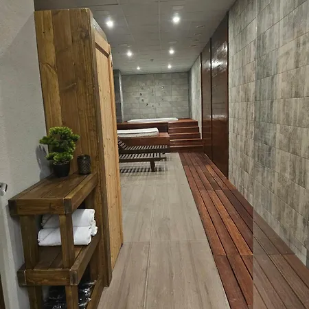 מלון O'clock Bed & בורגאס