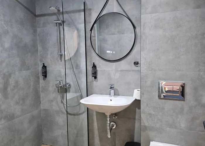 O'clock Bed & Burgas City