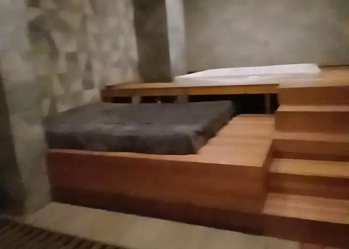 Hotel O'clock Bed & 3*