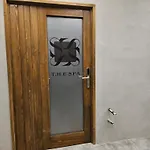 O'clock Bed & Хотел Бургас