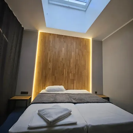 Szálloda O'clock Bed & 3*