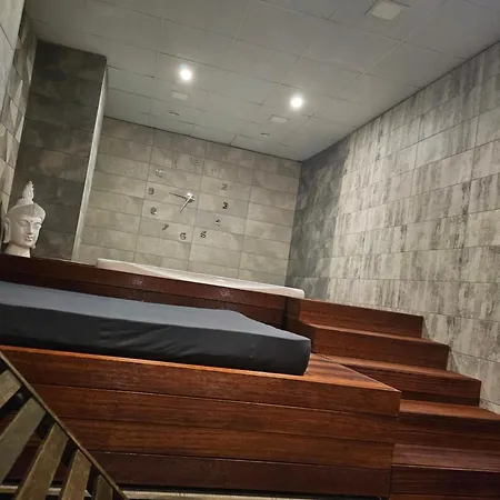 O'clock Bed & Hotel 3*