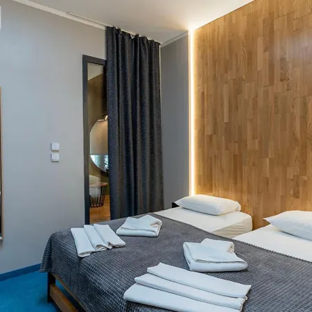 O'clock Bed & 3* Burgasz