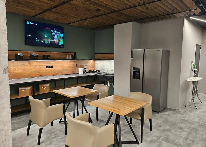 Otel O'clock Bed & Burgaz