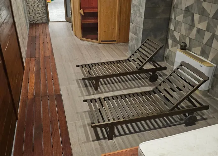 Otel O'clock Bed & 3*